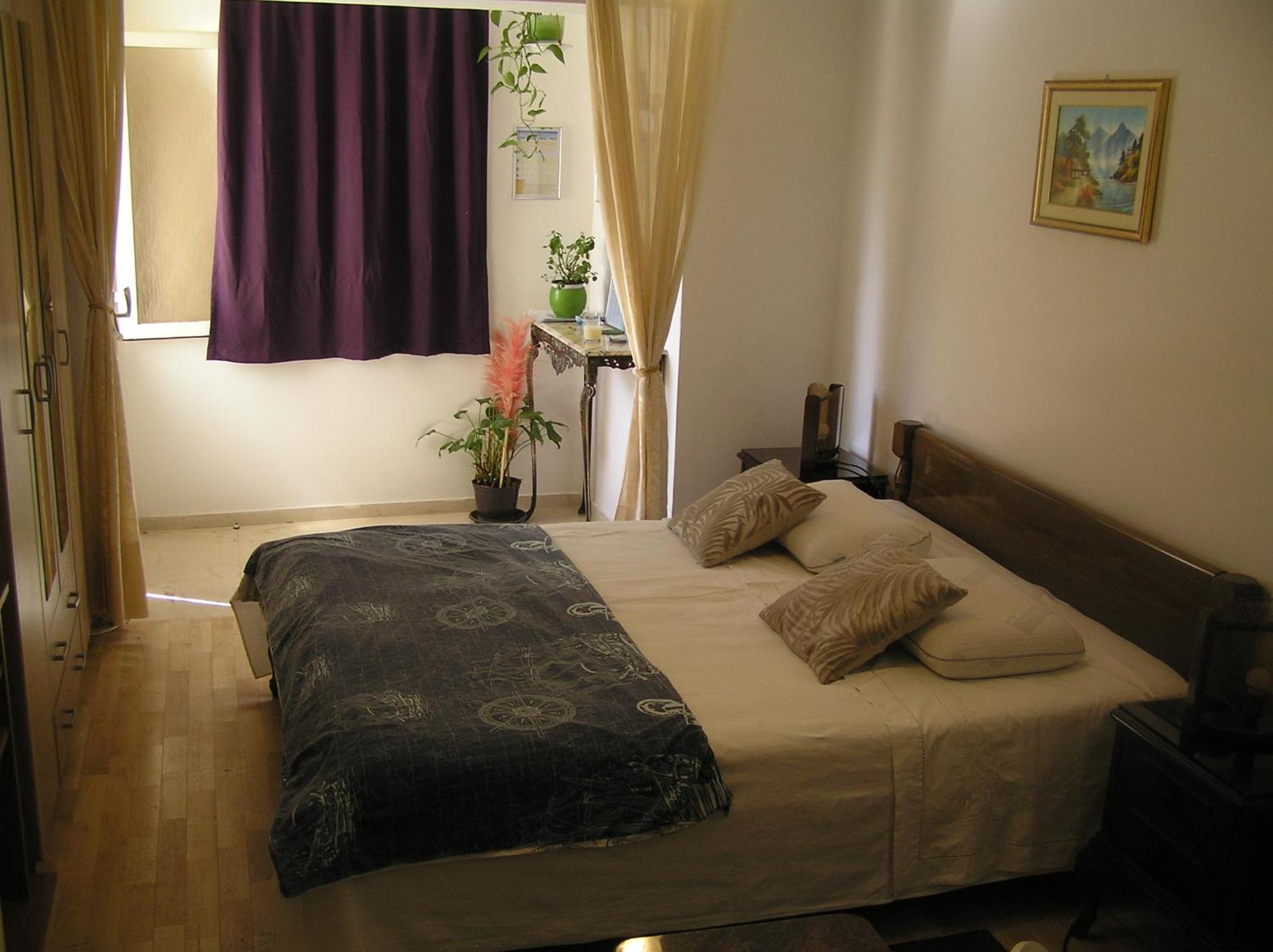 Studio Apartments Fabjanac Трогір Екстер'єр фото